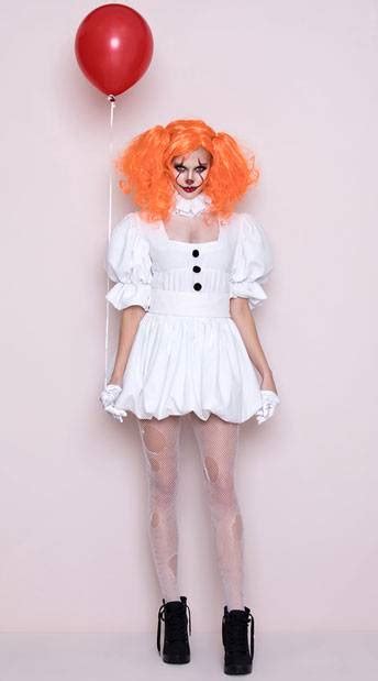 Someones Brought Out A Sexy Pennywise Costume Ladbible