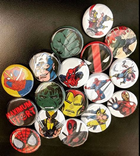 Marvel Pin 5 Pack Set Button Badge 1 14 Round Etsy