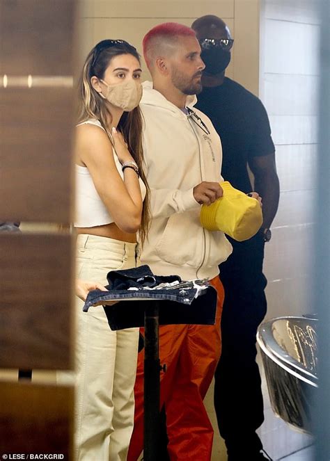 Pink Haired Scott Disick 37 Packs On The Pda With Girlfriend Amelia Hamlin 19 At Hair Salon