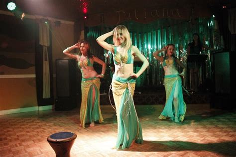 3 strong reasons to hire egyptian belly dancers in toronto