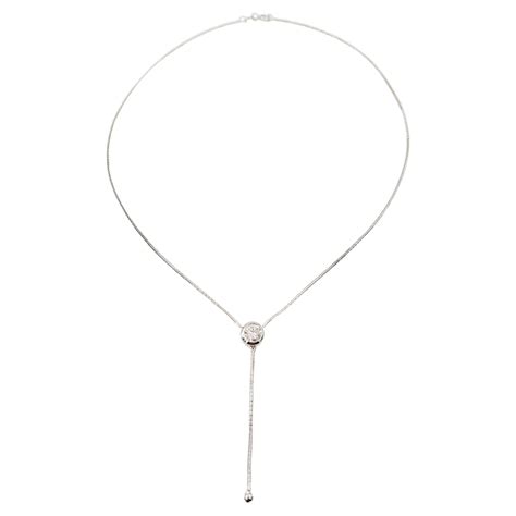 064 Carats Gvs Round Diamond Pendant Necklace 18k White Gold Crescent