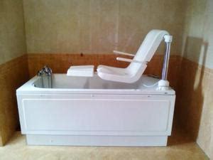 Su bagno expert trovi i migliori ausili pensati appositamente per aiutare chi ha difficoltà motorie. Vasca busco auxilia 120 x 70 per disabili | Posot Class