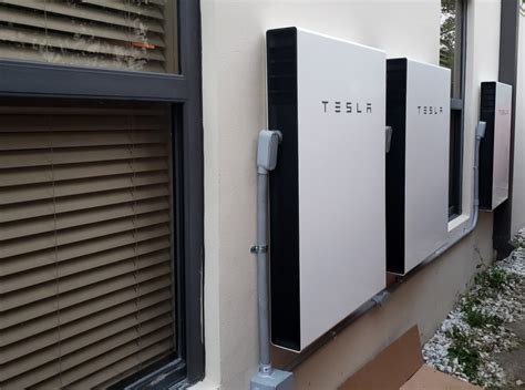 Tesla Powerwall The Complete Guide Powerwall Solar Power House