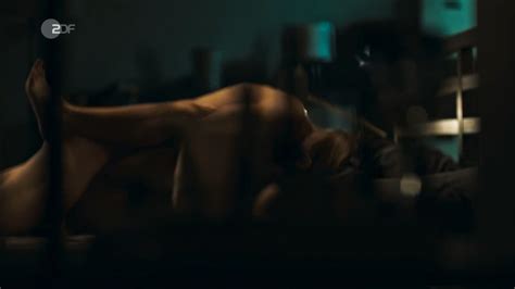 Nude Video Celebs Lisa Maria Potthoff Nude Sarah Kohr