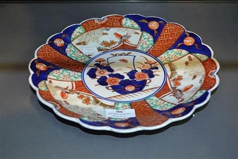 Japanese Imari Scalloped Plate 28cm Diameter Ceramics Japanese Oriental