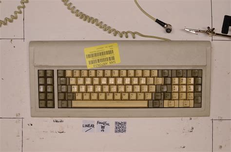 Photos Cherry Pcjr Keyboard Early Mx Switches And Dcs Key Caps