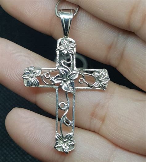 Sterling Silver Cross With Floral Accents Great Condition Inches