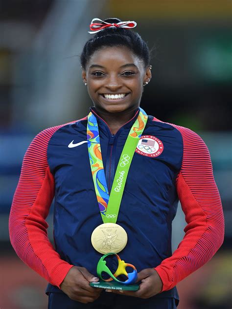 Simone Biles Is The 2016 Ap Female Athlete Of The Year Essence