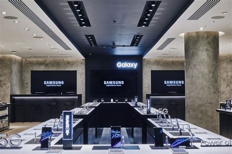 Samsung Opens The Largest Experience Store In The Uk Offers Discounts