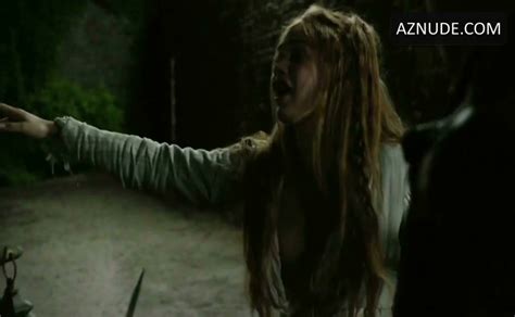 hera hilmar breasts scene in da vinci s demons aznude