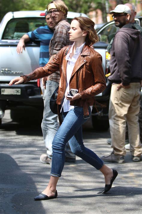 Emma Watson Booty In Jeans Gotceleb