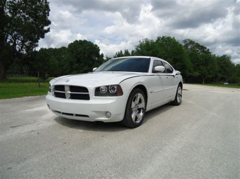 In the database of masbukti, available 8 modifications which released in 2010 at the release time, manufacturer's suggested retail price (msrp) for the basic version of 2010 dodge charger rt is found to be ~ $29,090, while the. 2010 Dodge Charger RT, Loaded, NO RESERVE, Like New, Hemi ...