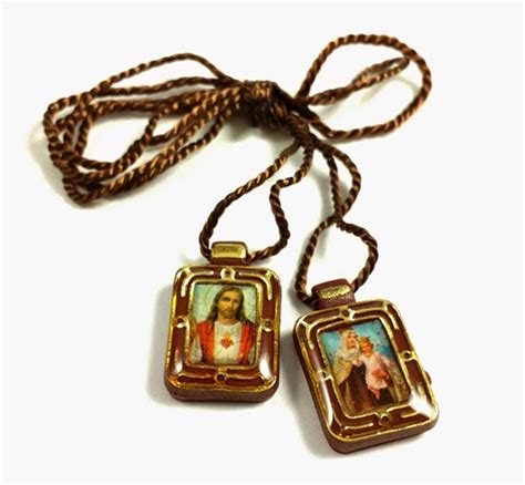 Sacred Heart Badge Scapular