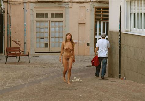 Nude Amateur Another Street Dare September 2010 Voyeur Web