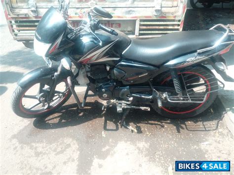 Here they are as follows 4. Used 2011 model Honda Shine for sale in Mumbai. ID 243533 ...