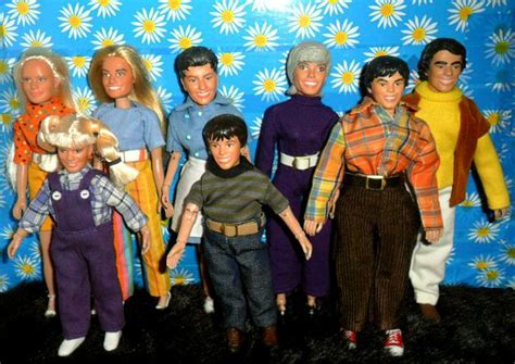Cast Of The Tv Show The Brady Bunch Vintage Dolls The Brady Bunch