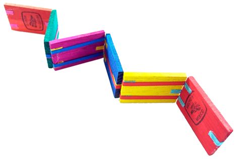 ¿quieres enseñar a tu hijo cómo se juega al escondite, a saltar la comba o al juego del pañuelo? Juguete Popular Tablita mágica - Wiwi juguetes de mayoreo - Wiwi