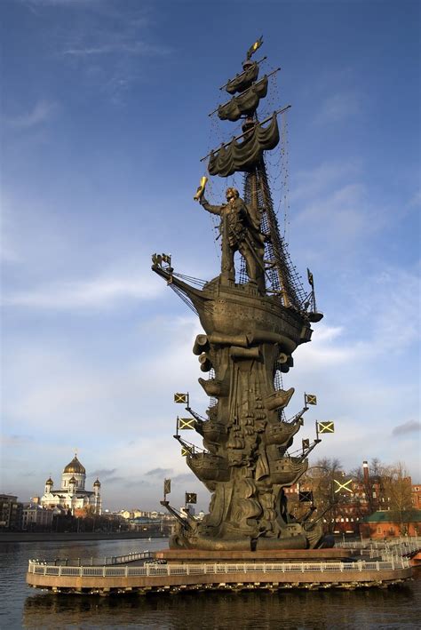 Pin By Joey Lee On Russia Places Peter The Great Statue Moscow Hotel
