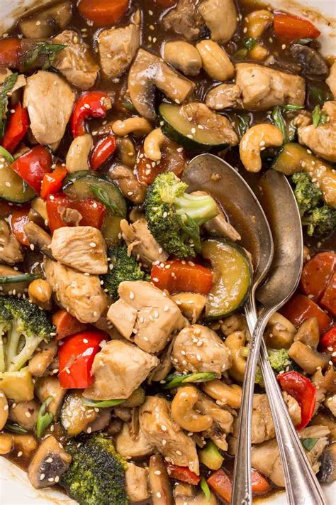 Which kind of chicken would you like in the recipe? Easy chicken stir fry recipe made with broccoli, peppers ...