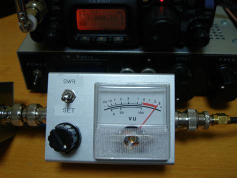 There seems to be a relentless drive to achieve the most coveted 1:1 swr at any cost. QRP用のSWRメーターの製作 - henteko.org