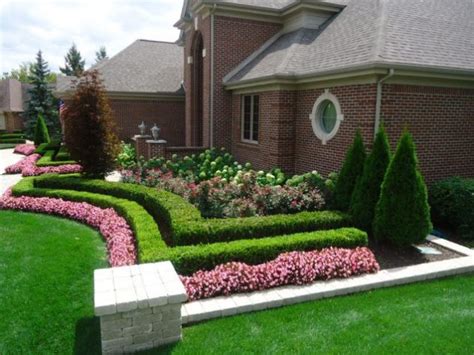 16 Really Amazing Landscape Ideas To Beautify Your Front Yard