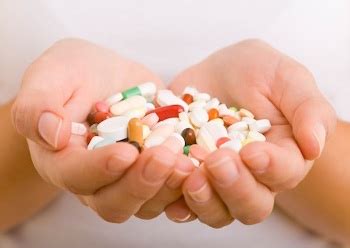 Sindrome delle gambe senza riposo : sintomi, cause, rimedi ...