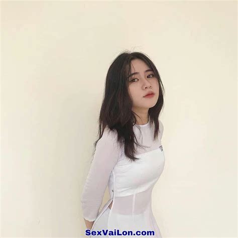 Ảnh Sex Hot Girl Instagram Lê Nguyễn Hoài Ngọc Trang 2 Trên 2