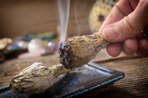 8 Reasons You Should Try Smudging And How To Do It At Home