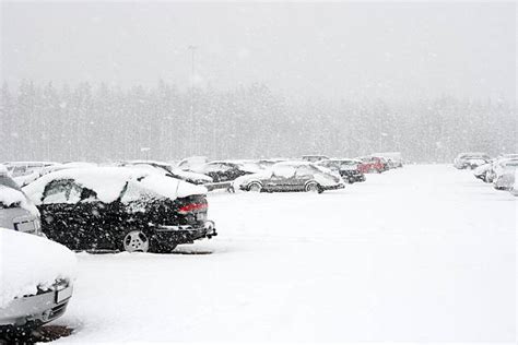 Winter Parking Lot Stock Photos Pictures And Royalty Free Images Istock