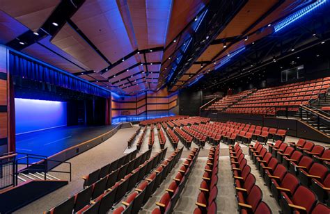 Performing Arts Center Lavallee Brensinger Architects
