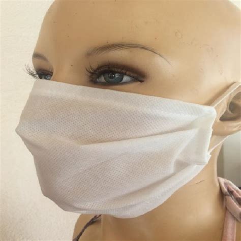 20 Face Masks Surgical Polypropylene With Reusable Nose Clip In South Africa Clasf Fashion