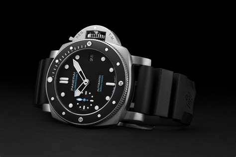 Sihh 2019 Panerai Submersible 42mm Pam00683 And Pam00959 Specs And Price