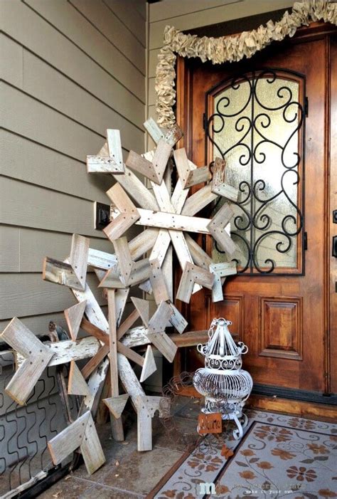 Holy family is available as an outdoor yard nativity replacement for your lawn or can be used with any 28 scale nativity figures. 50+ Best Christmas DIY Outdoor Decor Ideas and Designs for 2021