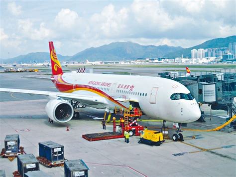The site owner hides the web page description. 香港航空蟬聯 Skytrax 四星航空公司嘉許 晉身全球排名 20 强
