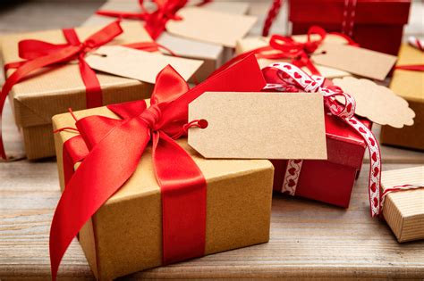See more ideas about christmas gifts, christmas fun, christmas crafts. The Best Day & Time To Return Your Christmas Gifts | My ...