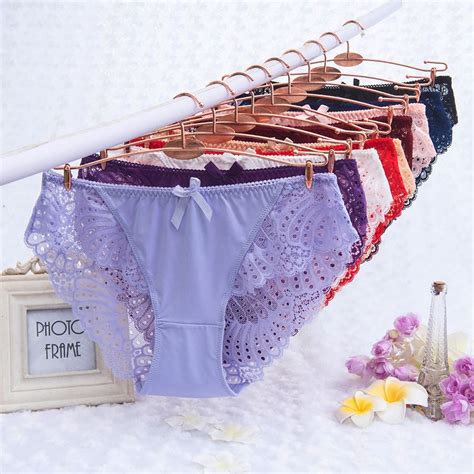 2021 Designer Sexy Panties Womens Low Waist Briefs Underwear Lace Hollow Out Ruffles Panty Women