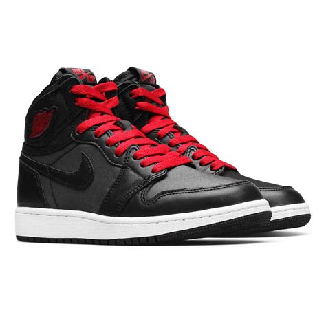 Nike Air Jordan 1 Retro High Og Banned 555088 001