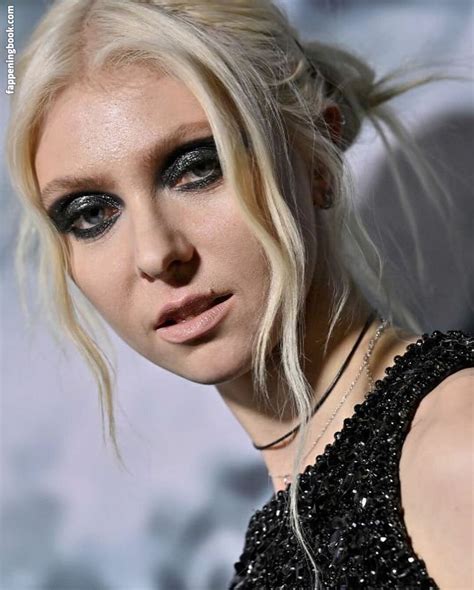 Taylor Momsen 116323412 Nude Onlyfans Leaks The Fappening Photo