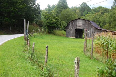 Greenville, sc getaways should't be missed out on. Country Barn - near Camp Greenville (SC) | South Carolina ...