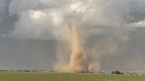 Landspout tornado spotted near Greeley, Weld County | krem.com