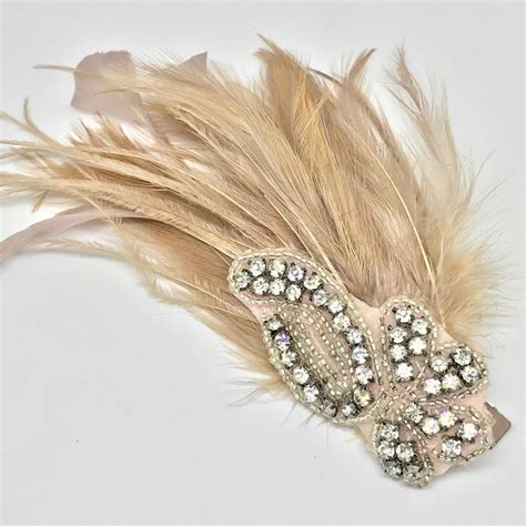 Retro Feathers And Rhinestone Hair Clip Etsy Fashion Rhinestone Hair Clip Hair Accessories