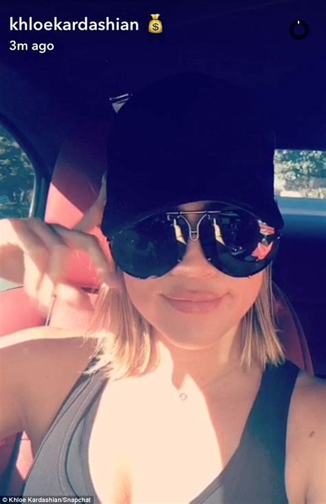 Khloe Kardashian Lacks Drive To Workout After Twitter War With Chloe Grace Moretz Daily Mail