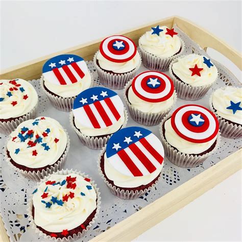 Captain America themed cupcakes | Themed cupcakes, Themed ...