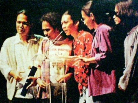 Ada 20 gudang lagu slank jadul terbaru, klik salah satu untuk download lagu mudah dan cepat. Tweet