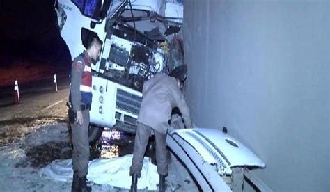 Tümgeneral aydoğan aydın'ın görev yaptığı birlikler şöyle: Çatalca'da trafik kazası: 1 ölü