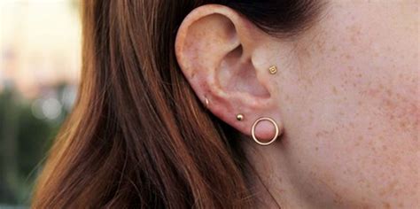 15 Prettiest Multiple Ear Piercing Formations Huffpost Uk