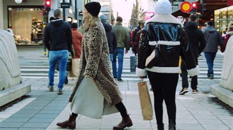 SWEDISH Street Style Fashion Casual Winter Outfits The Queen Street Drottninggatan