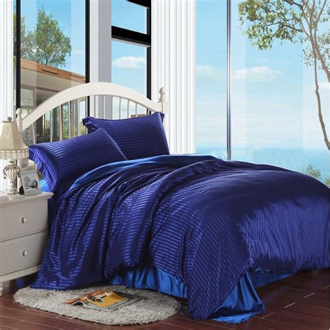 Elegant Silk Bedding Set Chinese Silk Comforter Bedding Stripes Design