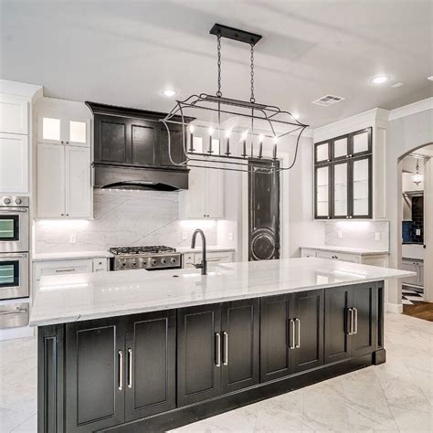 The estimated salary for a kitchen manager is $32,832 per year in edmond, ok. Custom Home Builders in Edmond OK | MassaRossa | Kitchen ...