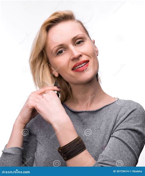 Porträt Der Emotionalen Blonden Frau Stockfoto Bild Von Schön Hand 30729674